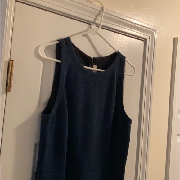 Loft Dress - Picture 4 of 5